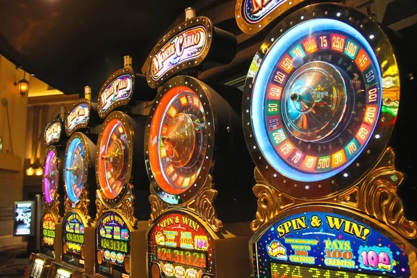 bagus toto platform interface showing games and sportsbook